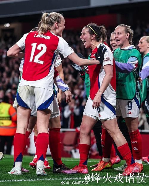 鲁索百球里程碑，阿森纳女足3比1击败埃弗顿女足精彩回顾